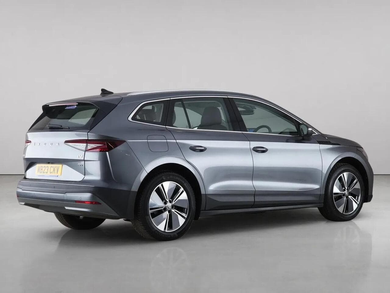 Skoda Enyaq thumbnail Rear Right