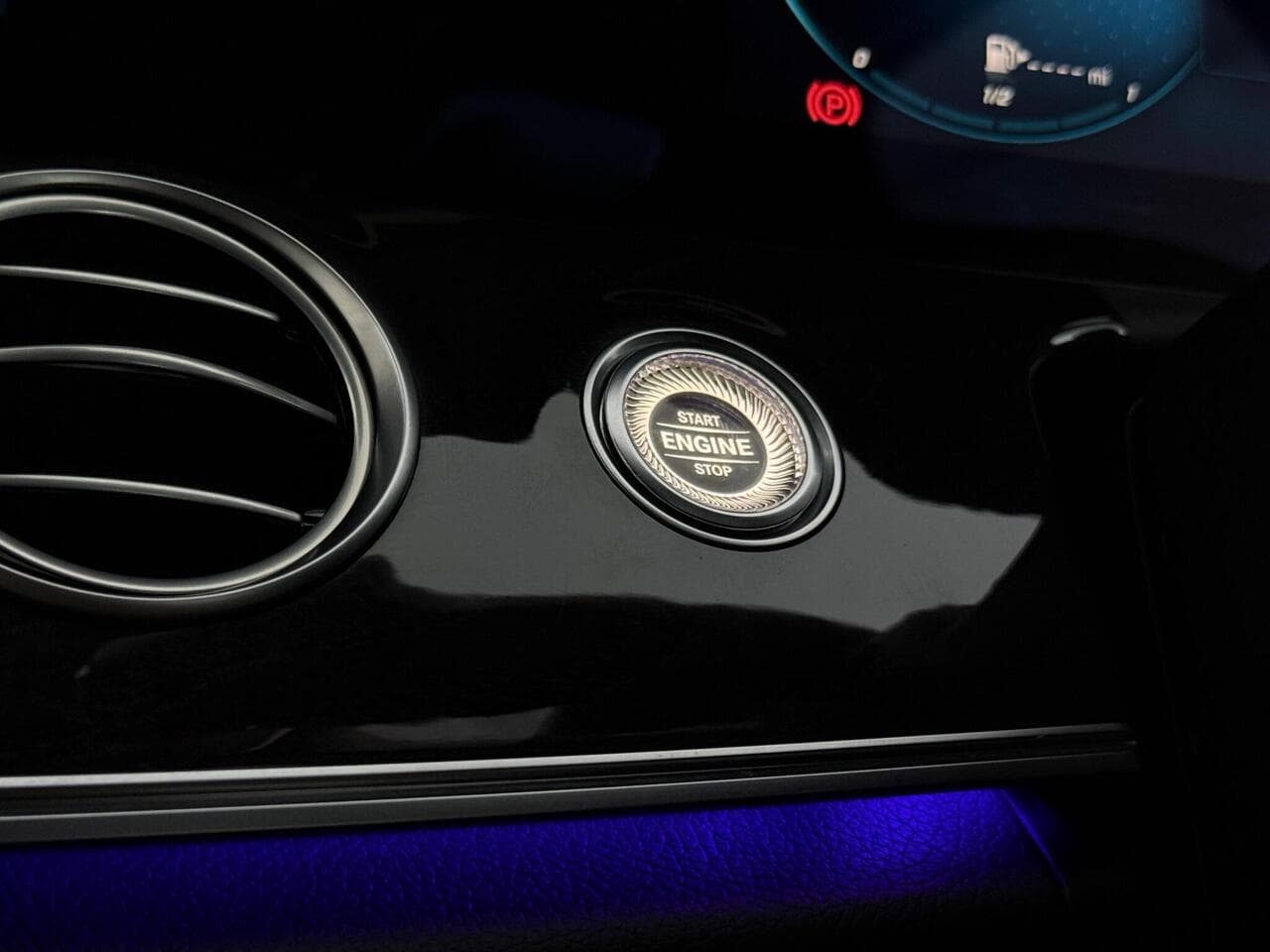 Mercedes-Benz E Class thumbnail Inconclusive