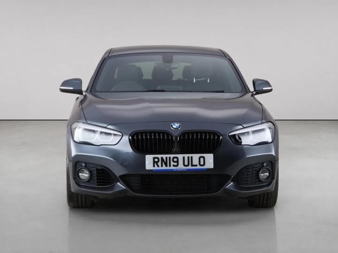 BMW 1 Series thumbnail Front