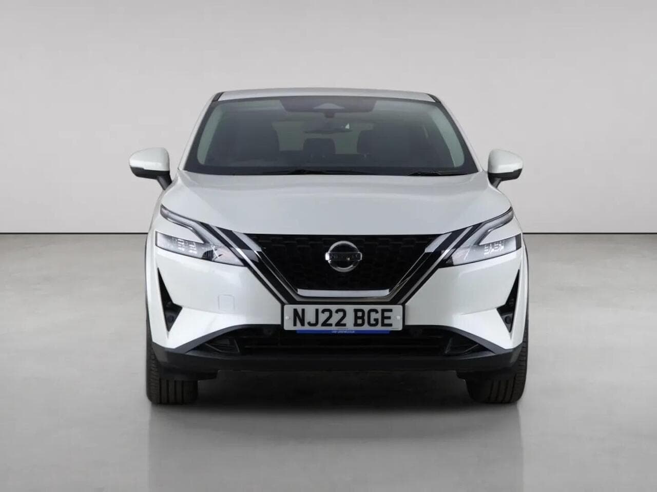 Nissan Qashqai thumbnail Front