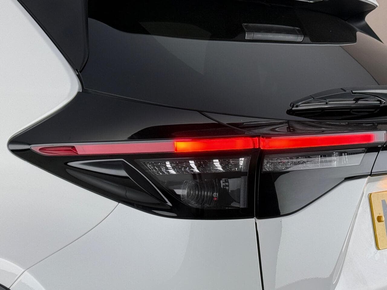 Toyota Yaris Cross thumbnail Lights Rear