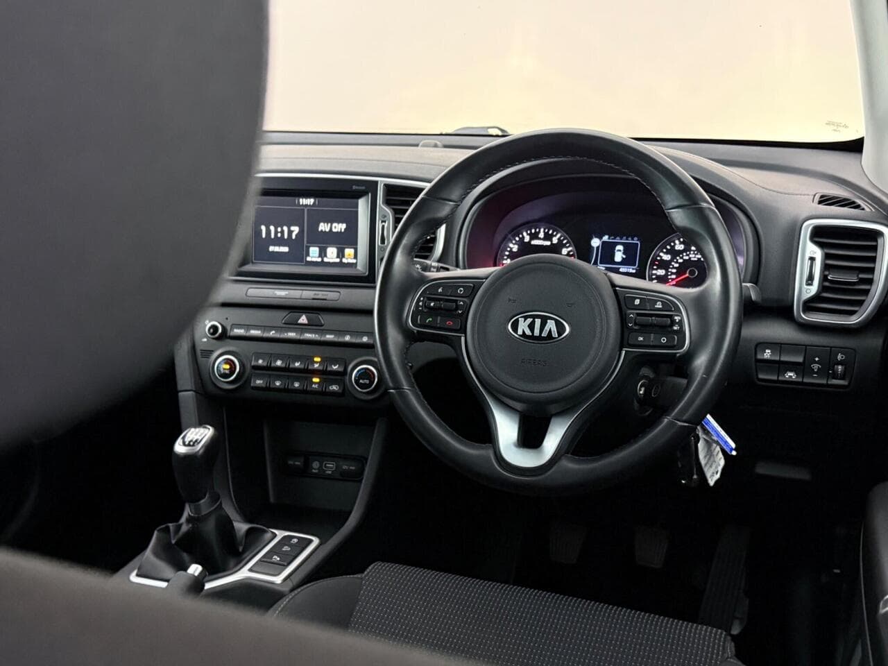 Kia Sportage thumbnail Steering Wheel