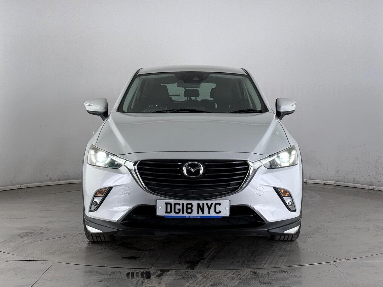 Mazda CX-3 thumbnail Front