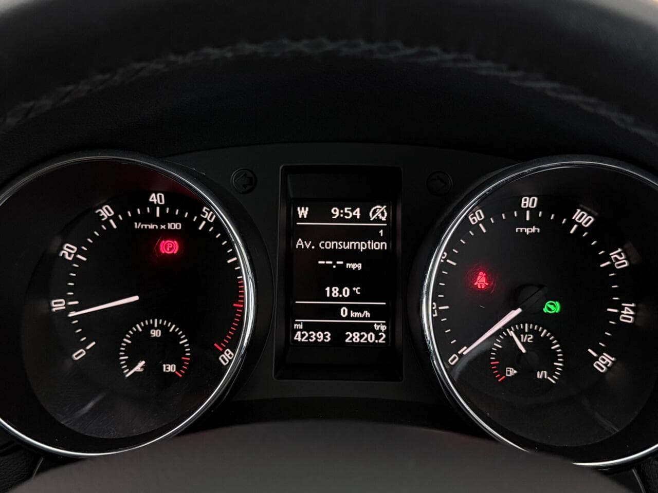 Skoda Yeti thumbnail Driver Instruments
