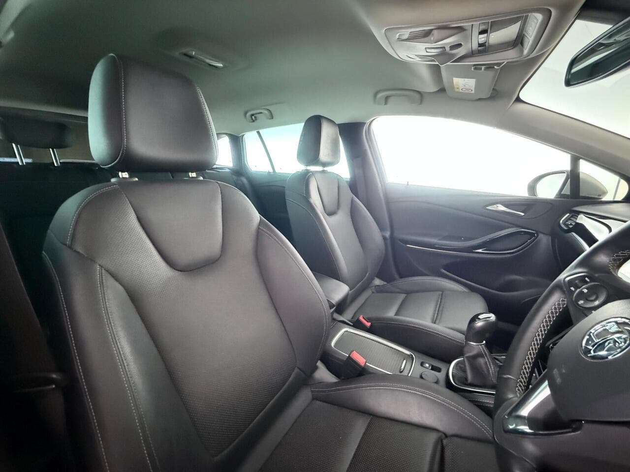 Vauxhall Astra thumbnail Seat Driver
