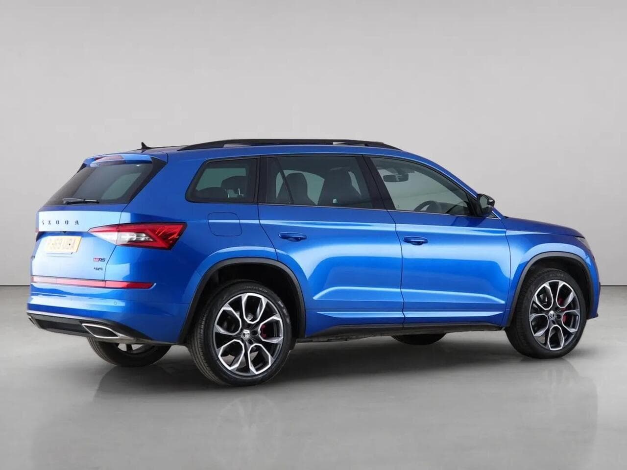 Skoda Kodiaq thumbnail Side Right