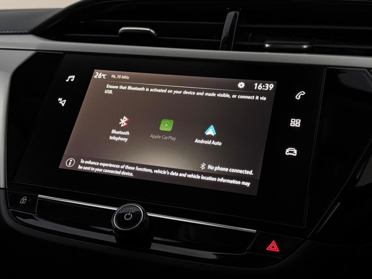 Vauxhall Corsa thumbnail Infotainment System