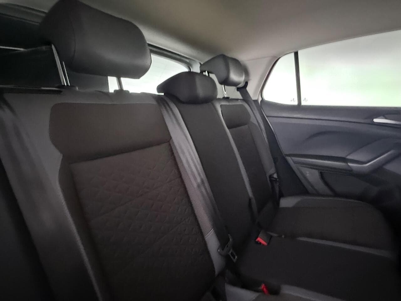 Volkswagen T-Cross thumbnail Seats Rear