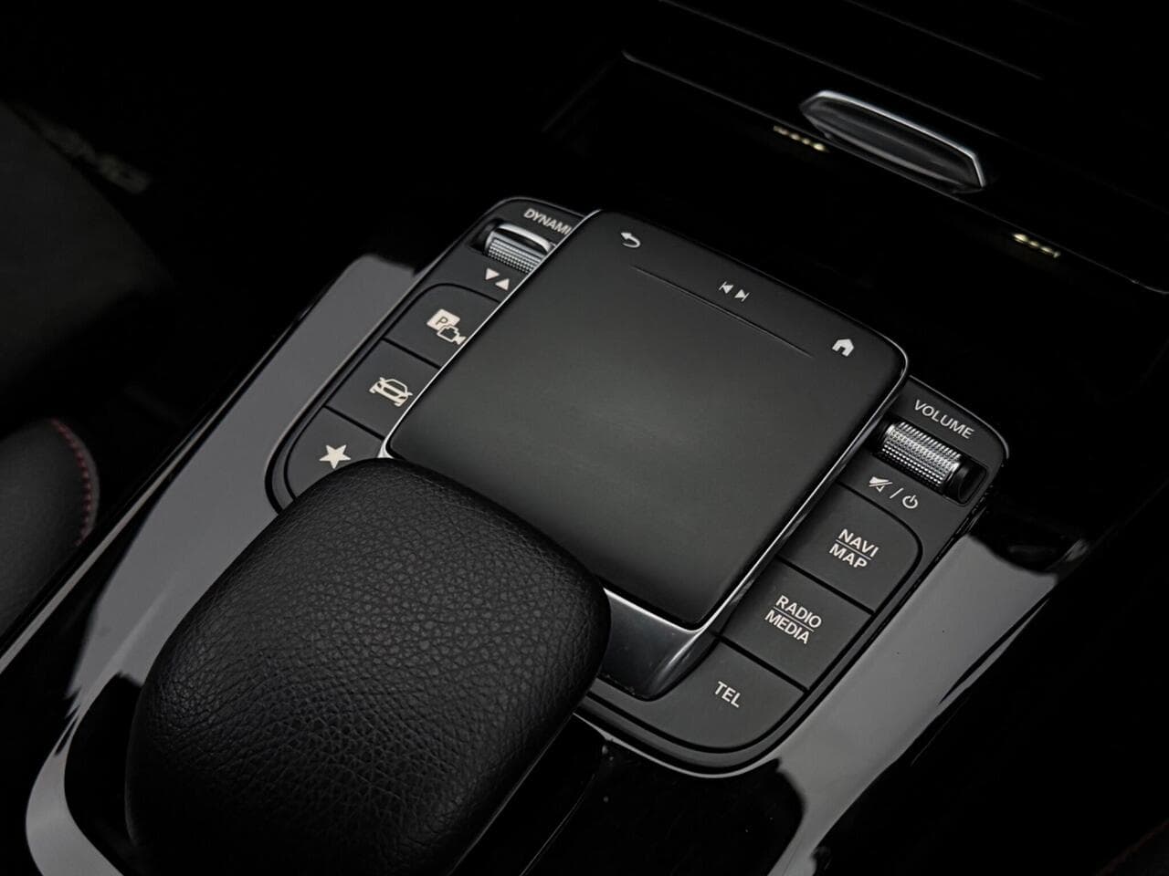 Mercedes-Benz A Class thumbnail Misc Controls
