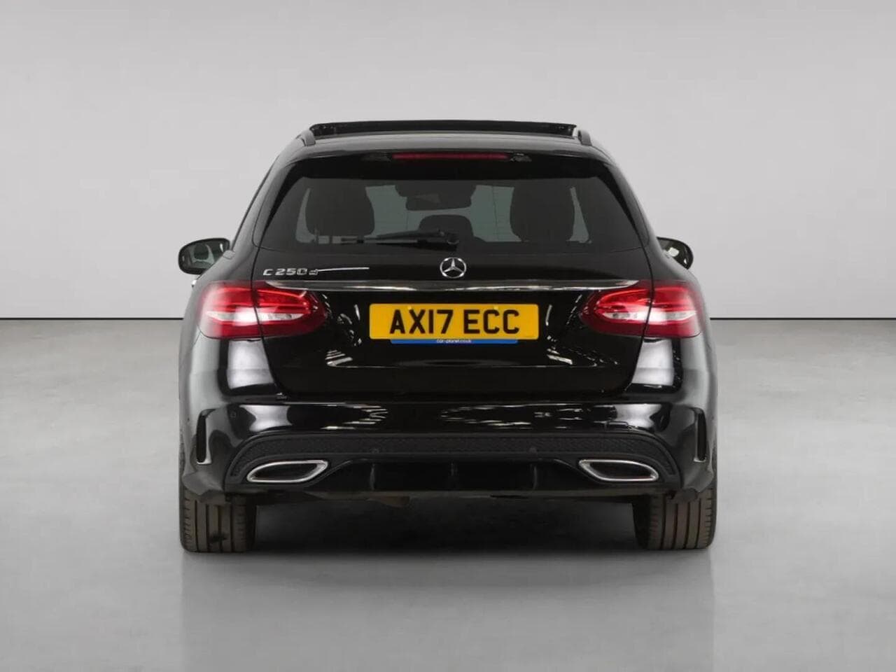 Mercedes-Benz C Class thumbnail Rear