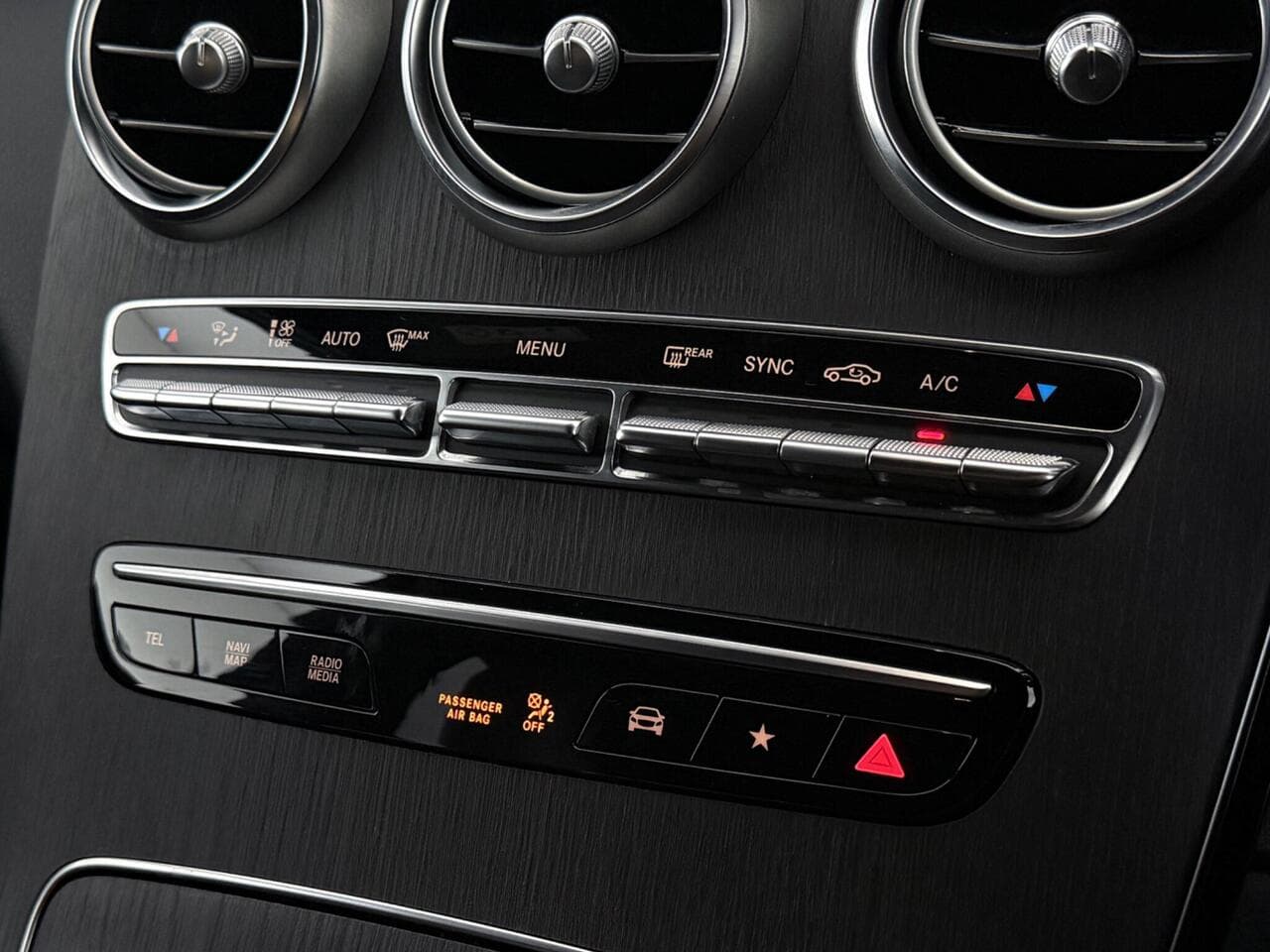 Mercedes-Benz GLC thumbnail Misc Controls