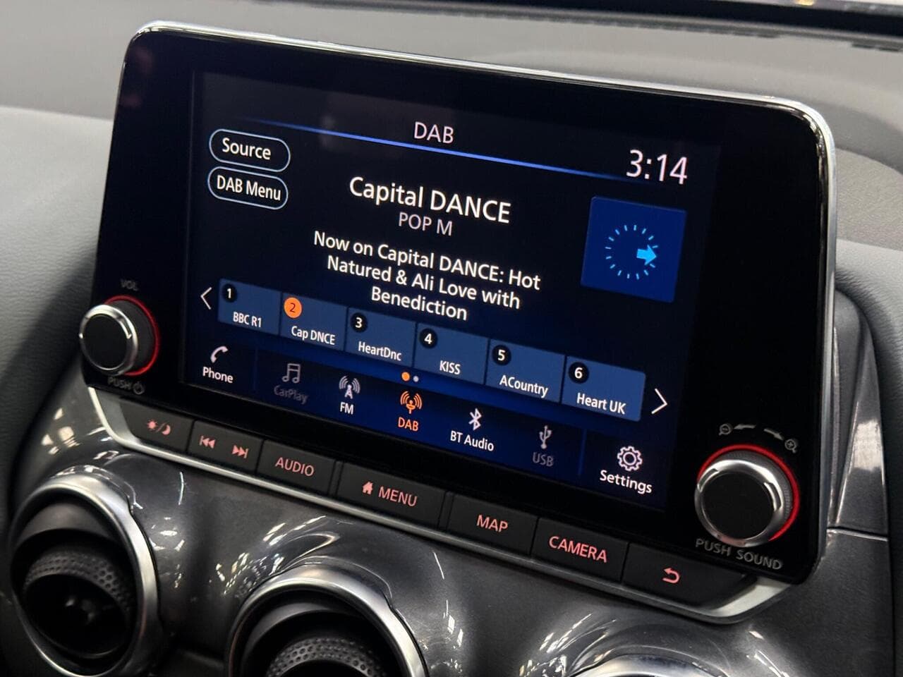 Nissan Juke thumbnail Infotainment System