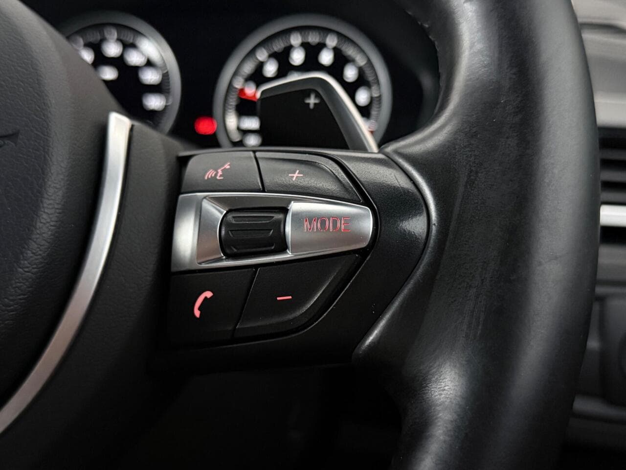 BMW X2 thumbnail Misc Controls
