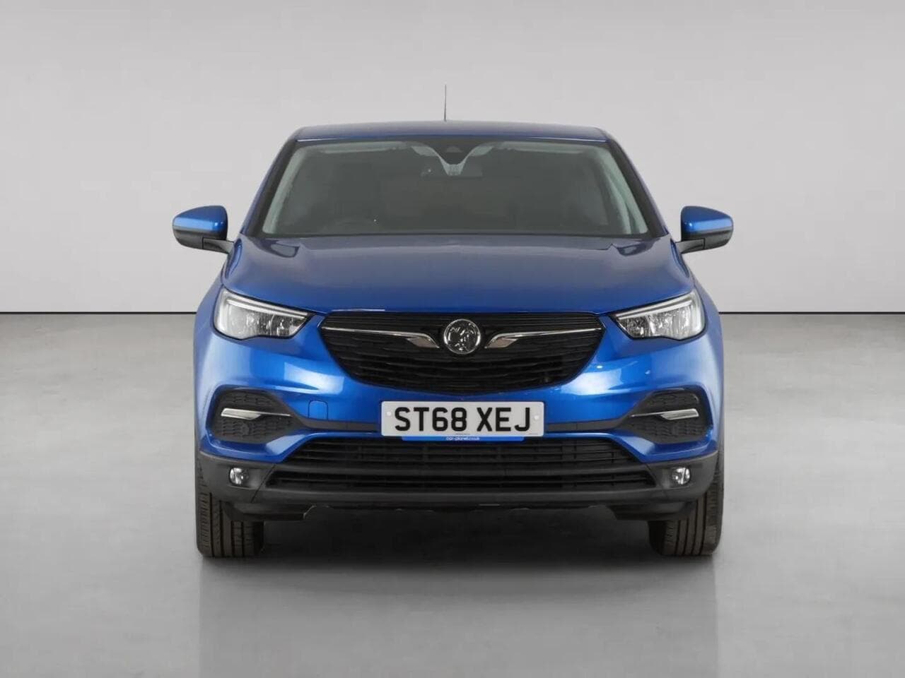 Vauxhall Grandland X thumbnail Front