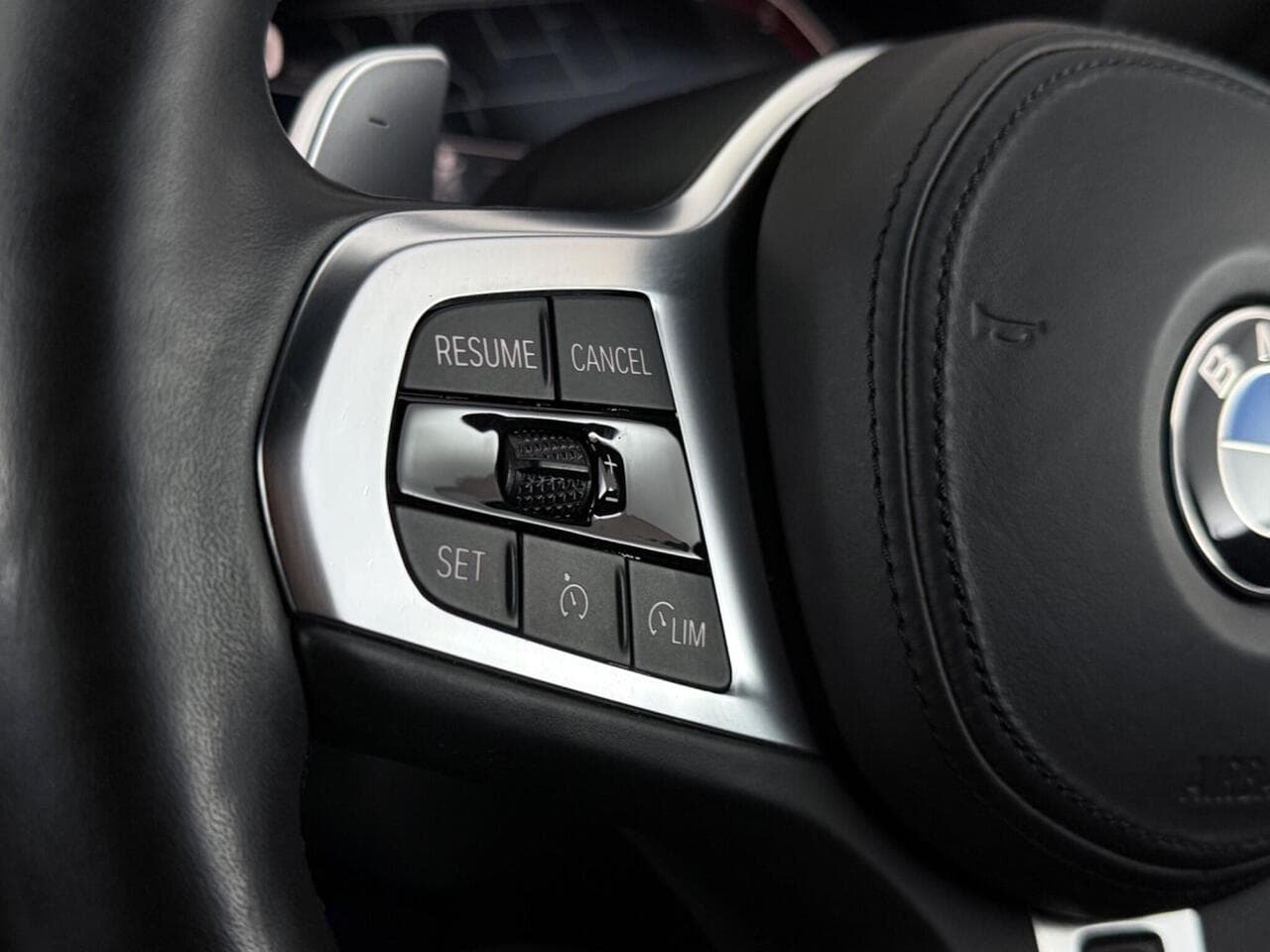 BMW 3 Series thumbnail Misc Controls