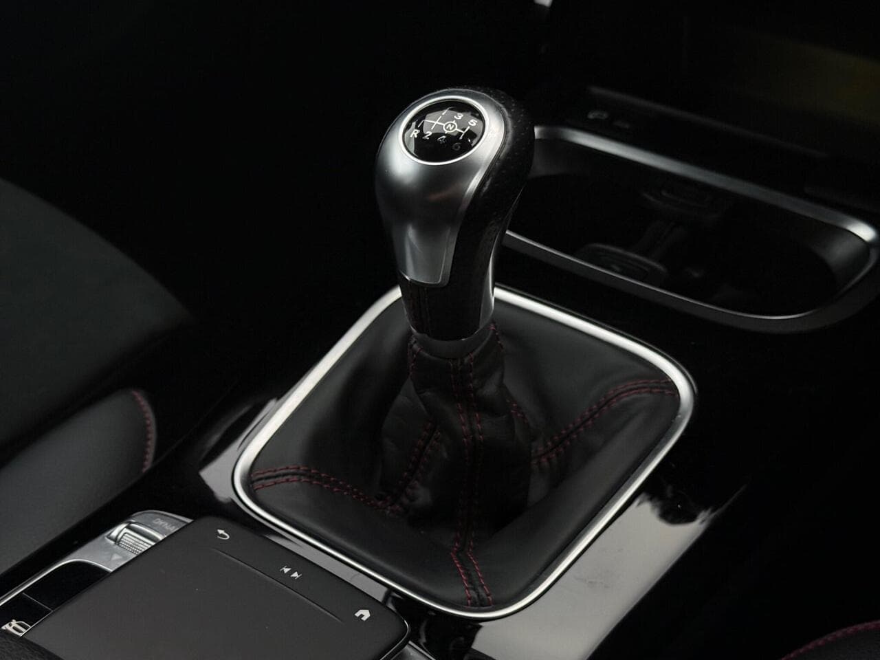 Mercedes-Benz A Class thumbnail Interior Front