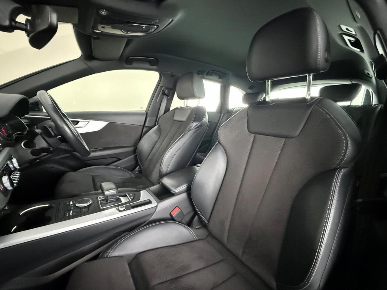 Audi A4 Avant thumbnail Seat Front Passenger