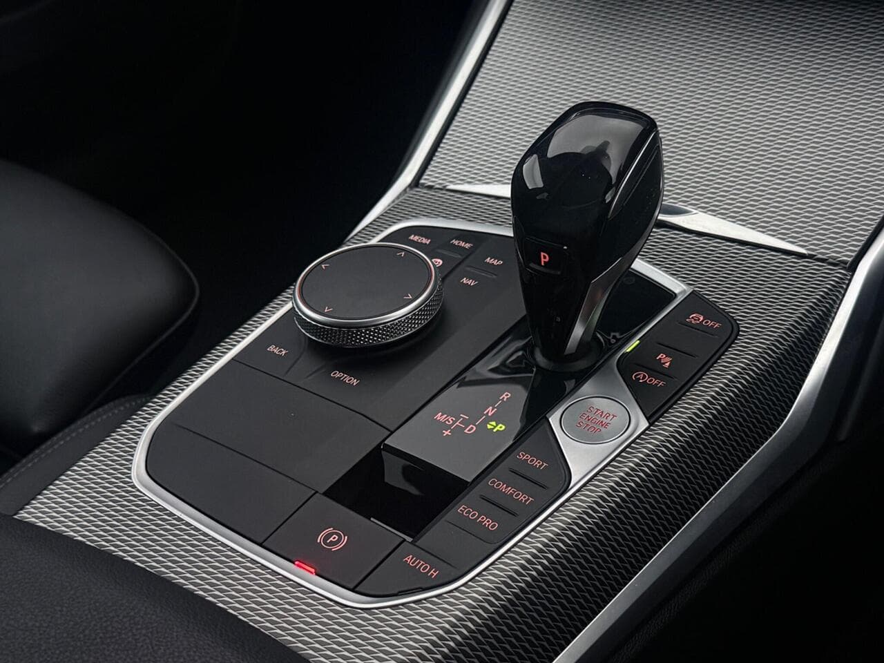 BMW 3 Series thumbnail Interior Front