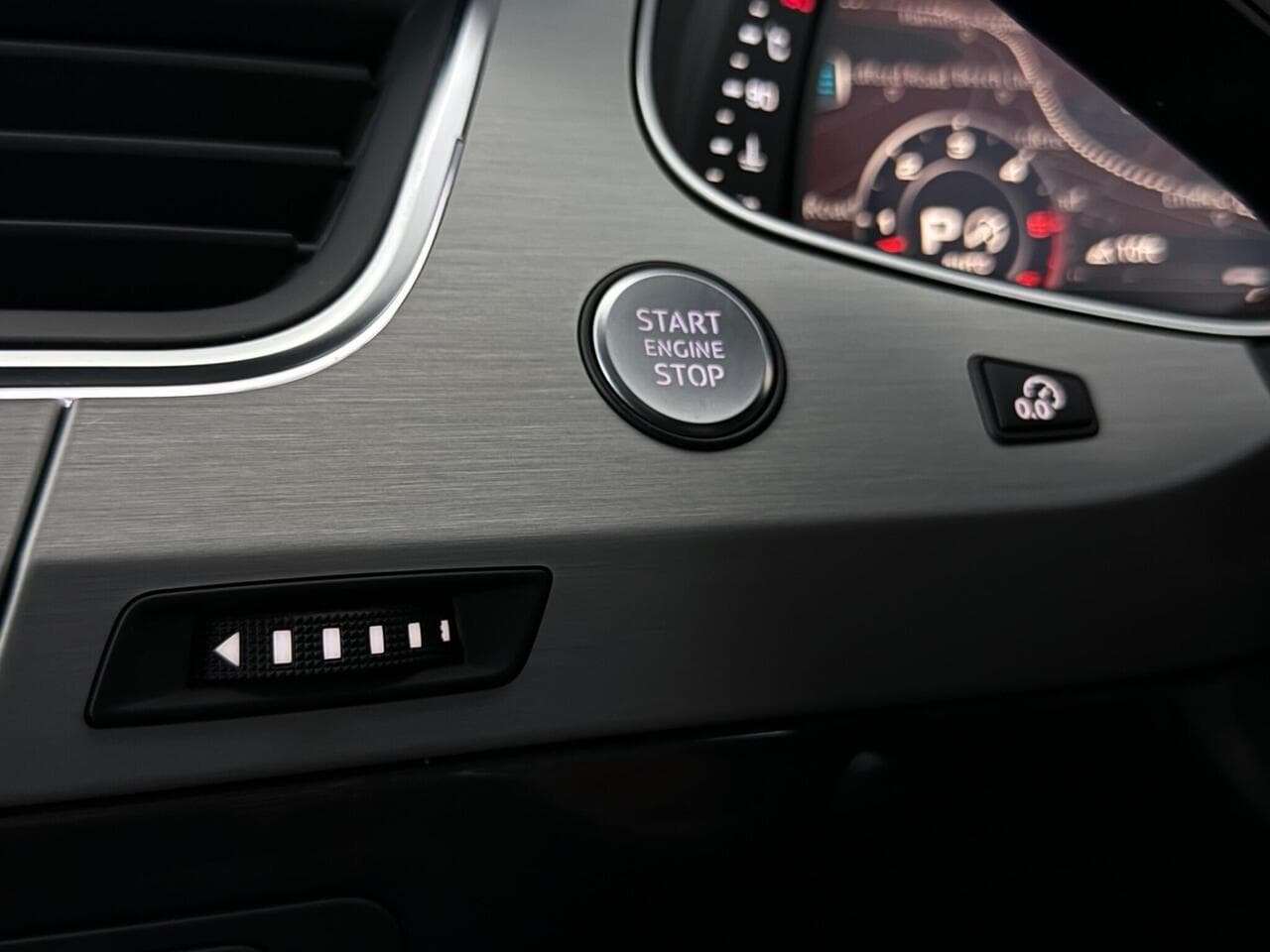 Audi Q7 thumbnail Misc Controls