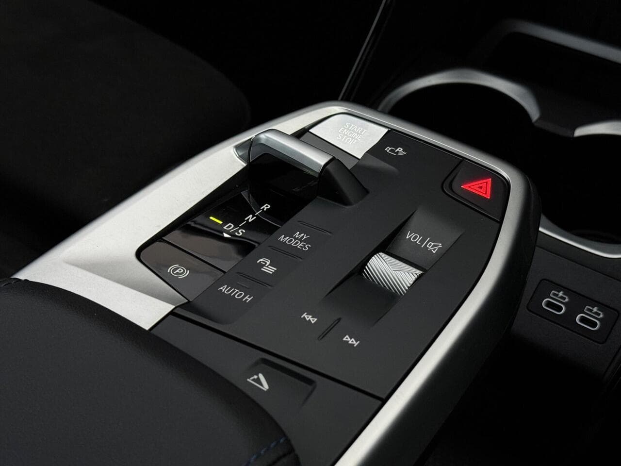 BMW X1 thumbnail Misc Controls