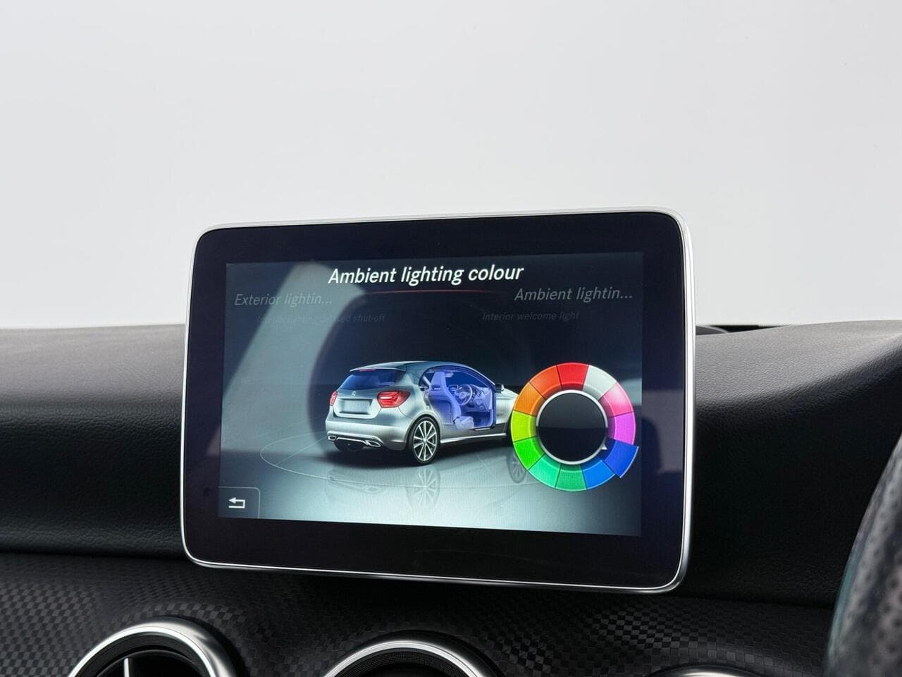 Mercedes-Benz A Class thumbnail Infotainment System