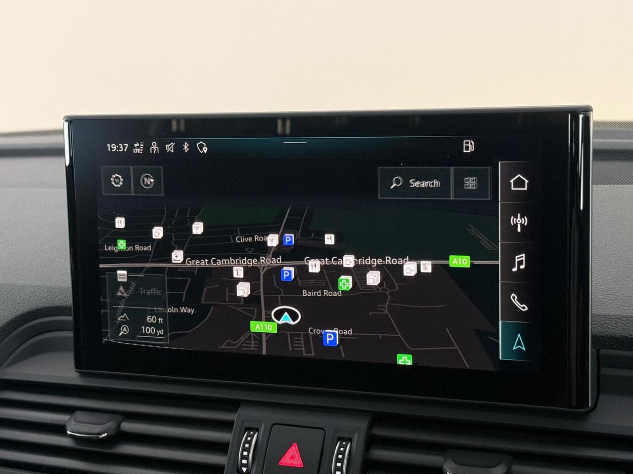 Audi Q5 thumbnail Infotainment System