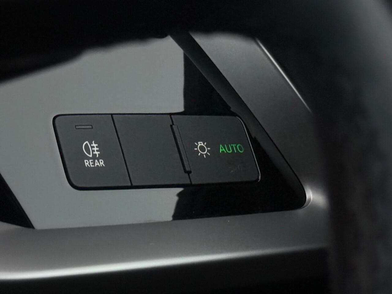 Audi A3 thumbnail Misc Controls