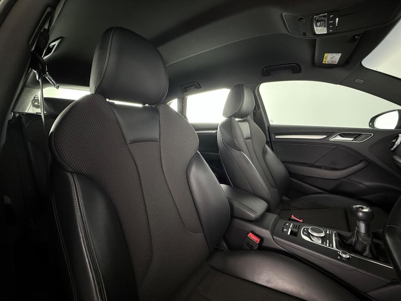 Audi A3 thumbnail Seat Driver