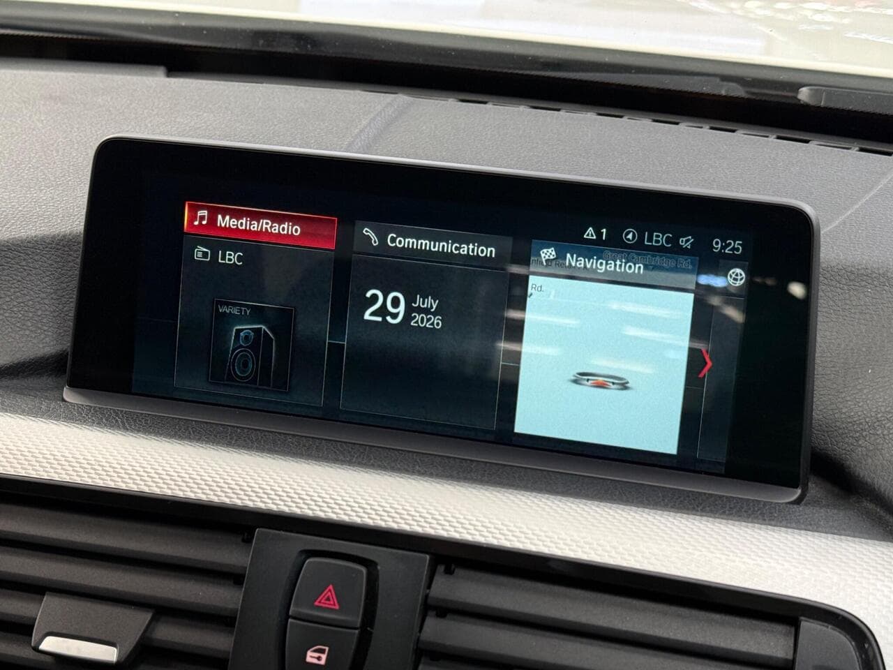BMW 4 Series thumbnail Infotainment System