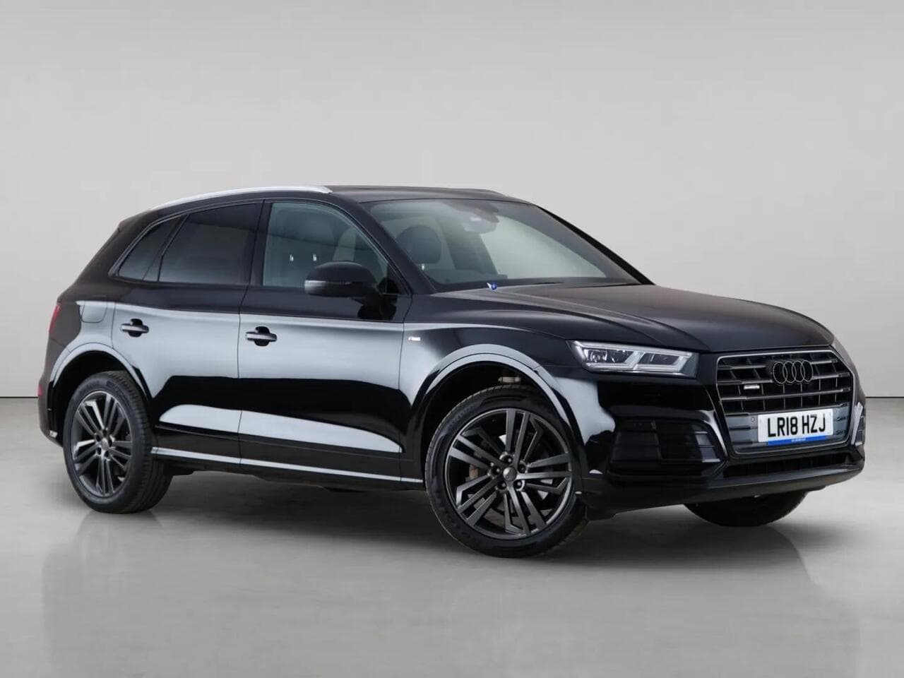 Audi Q5 - Audi Q5 2.0 TDI S line S Tronic quattro Euro 6 (s/s) 5dr