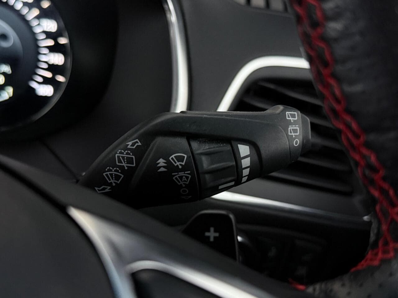 Ford Edge thumbnail Misc Controls