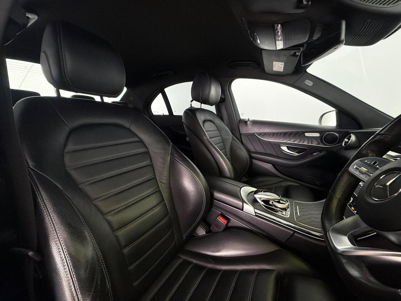 Mercedes-Benz C Class thumbnail Seat Driver