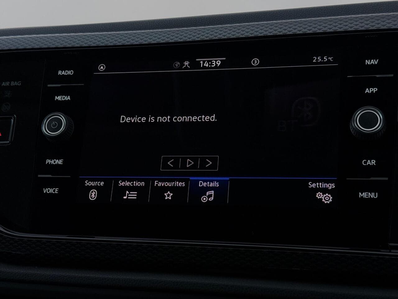 Volkswagen Polo thumbnail Infotainment System