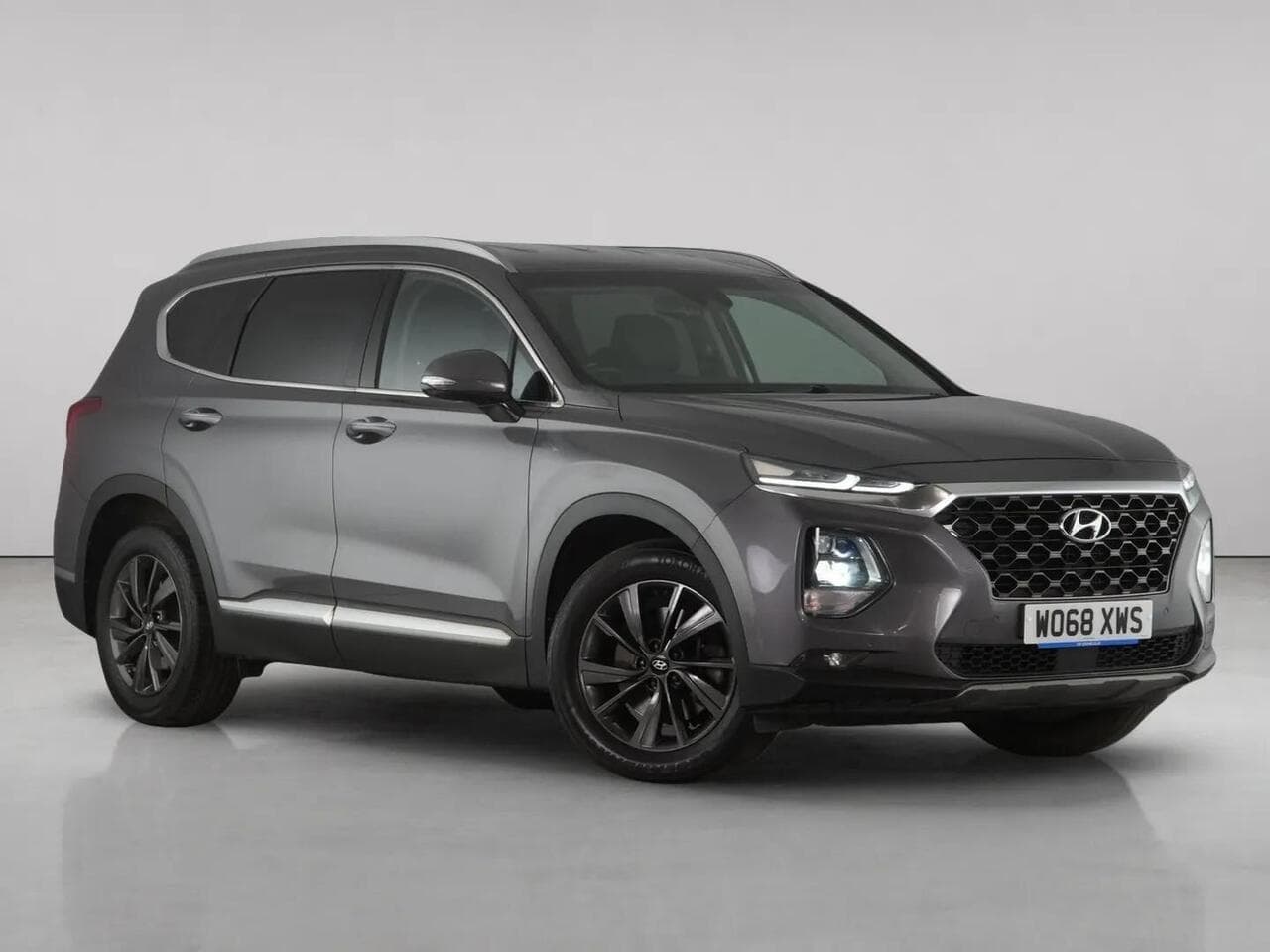 Hyundai Santa Fe - Hyundai Santa Fe 2.2 CRDi Premium SUV 5dr Diesel Auto 4WD Euro 6 (s/s) 7 Seat (200 ps)
