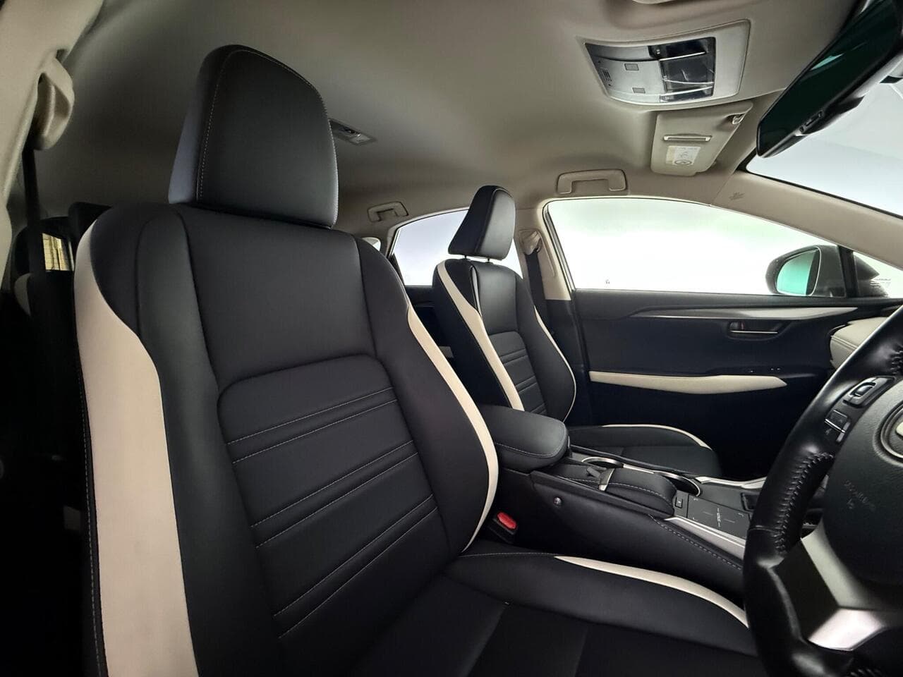 Lexus NX thumbnail Seat Driver
