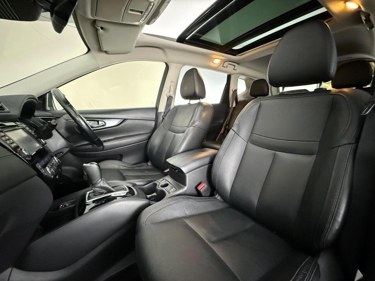Nissan X-Trail thumbnail Seat Front Passenger