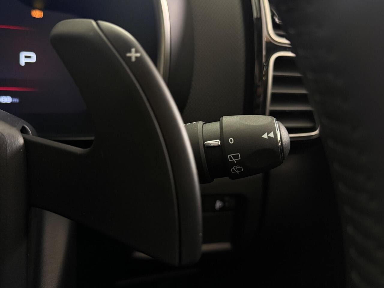 Citroen C5 Aircross thumbnail Misc Controls