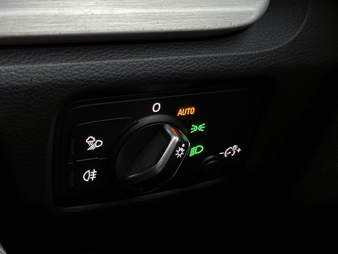 Audi A3 thumbnail Misc Controls