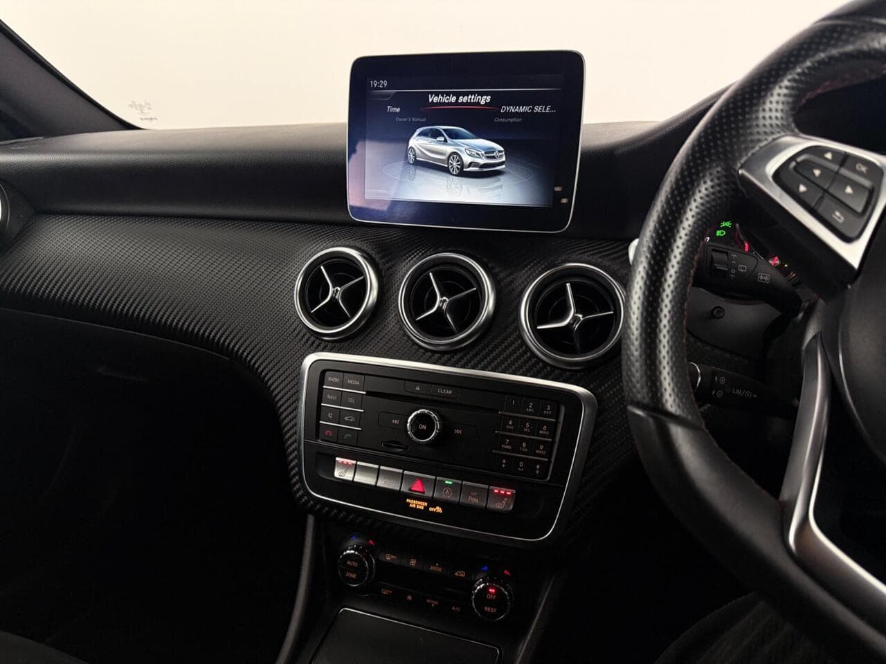 Mercedes-Benz A Class thumbnail Infotainment System