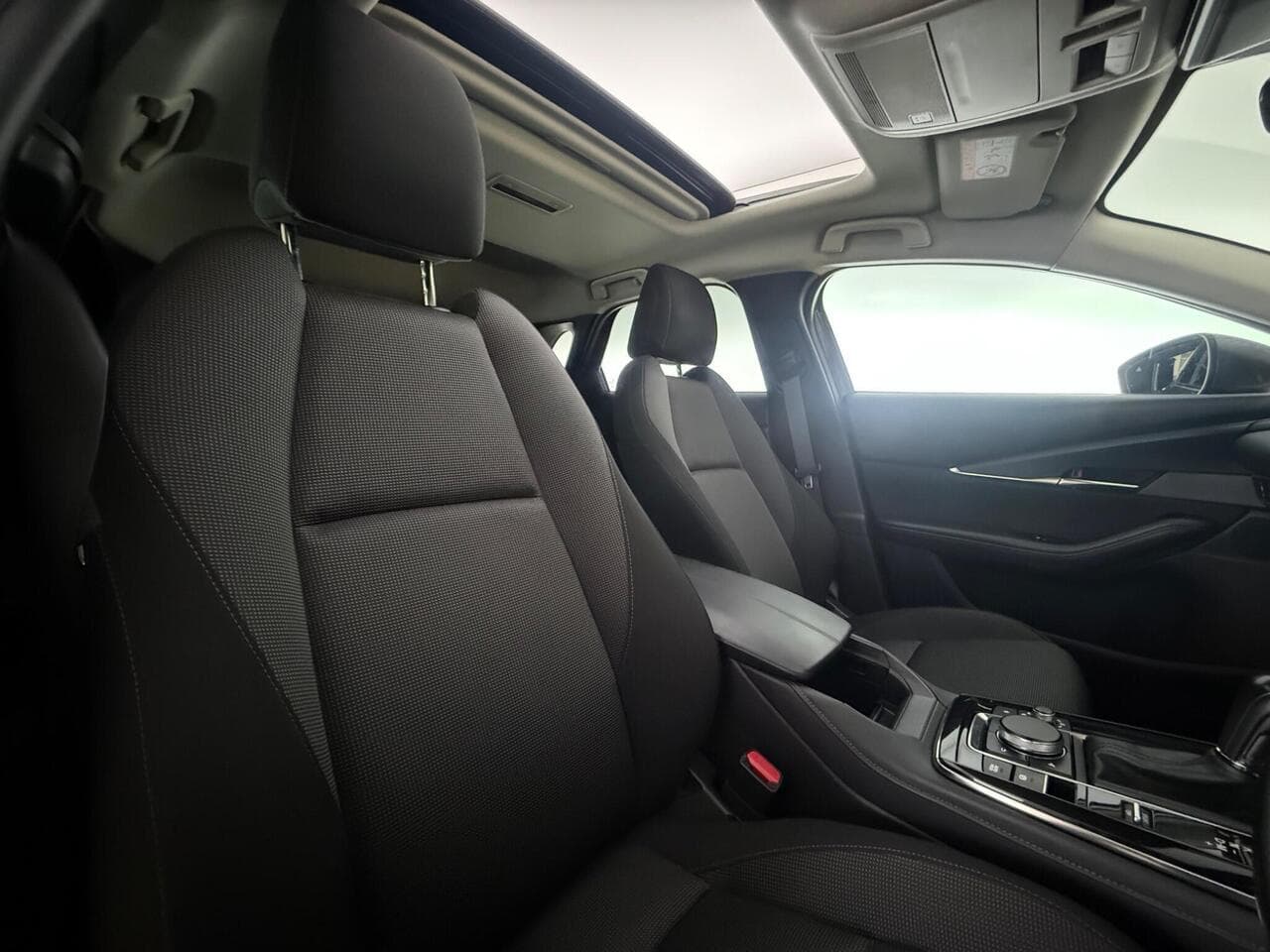 Mazda CX-30 thumbnail Seat Driver