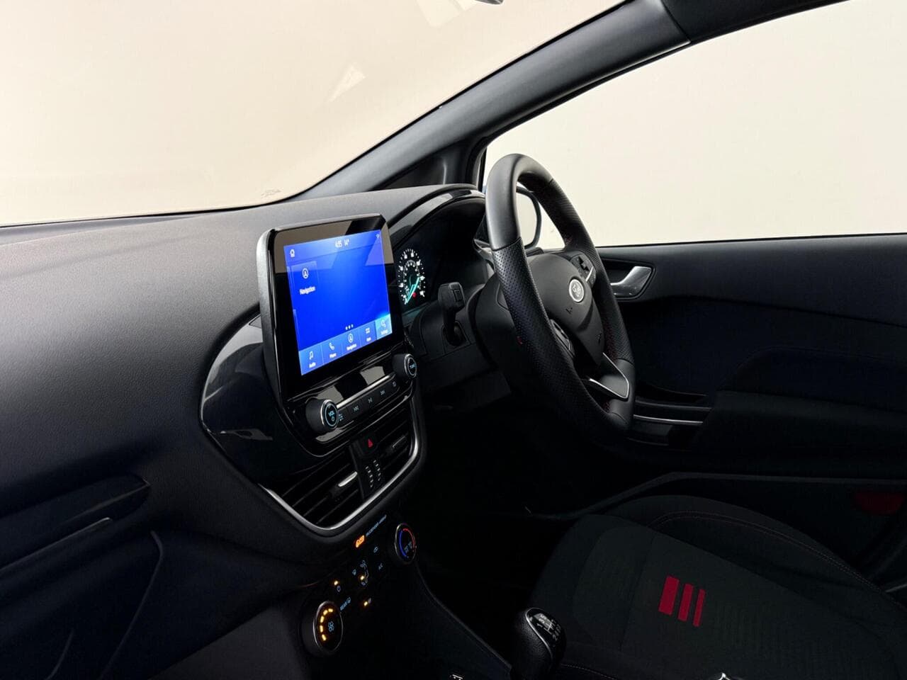 Ford Fiesta thumbnail Interior Front