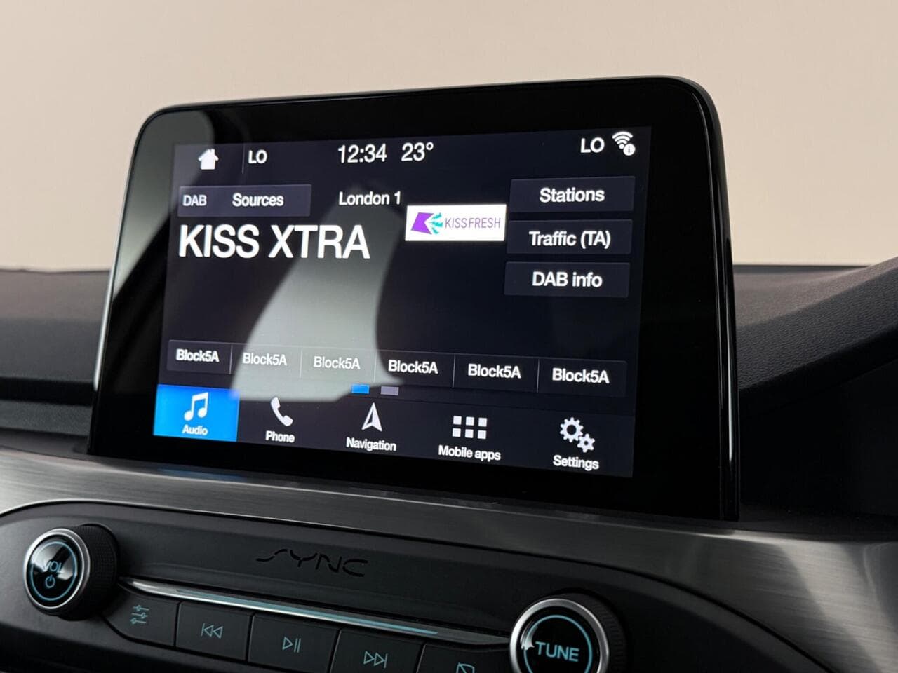 Ford Focus thumbnail Infotainment System