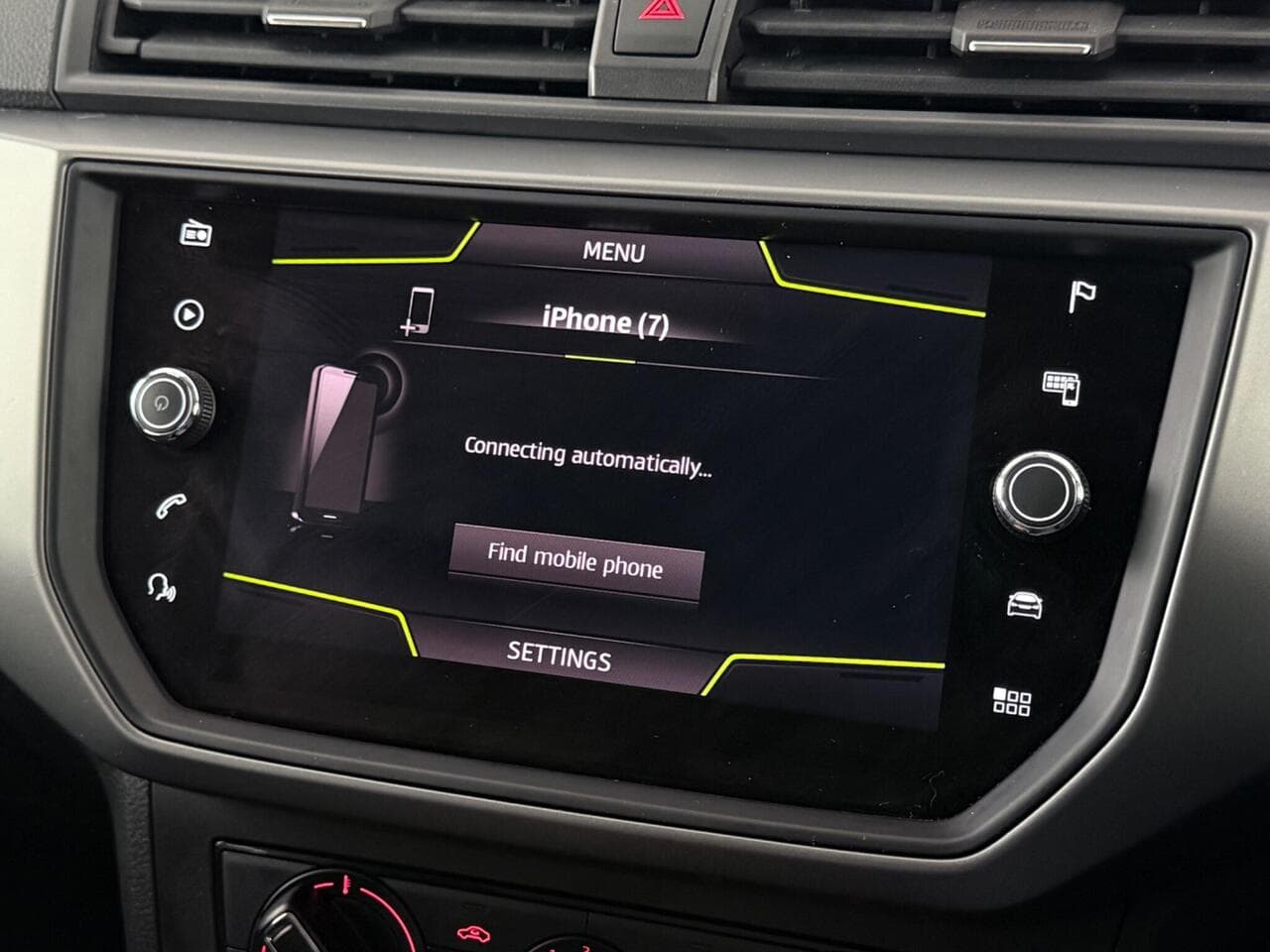SEAT Ibiza thumbnail Infotainment System