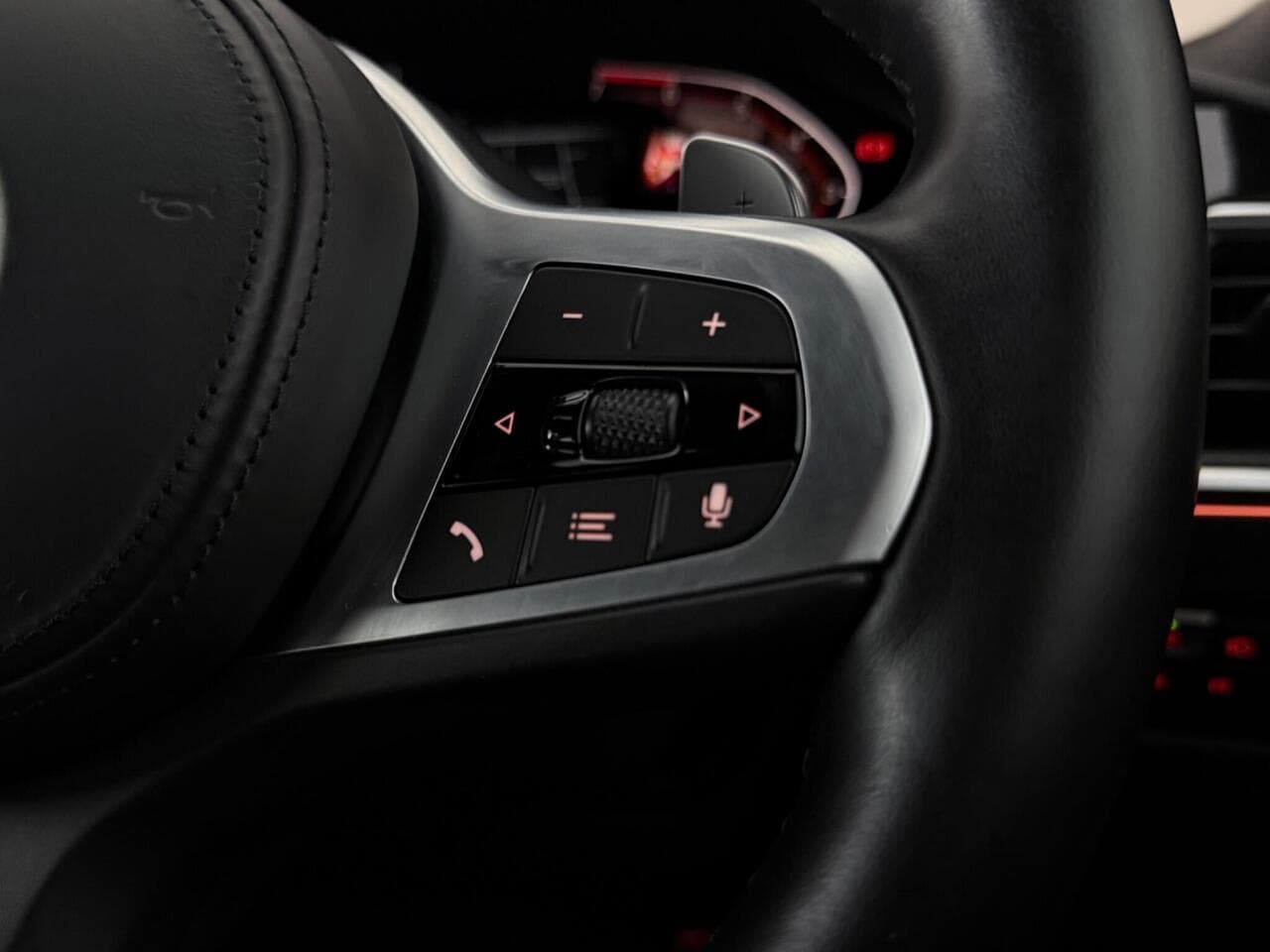 BMW 3 Series thumbnail Misc Controls