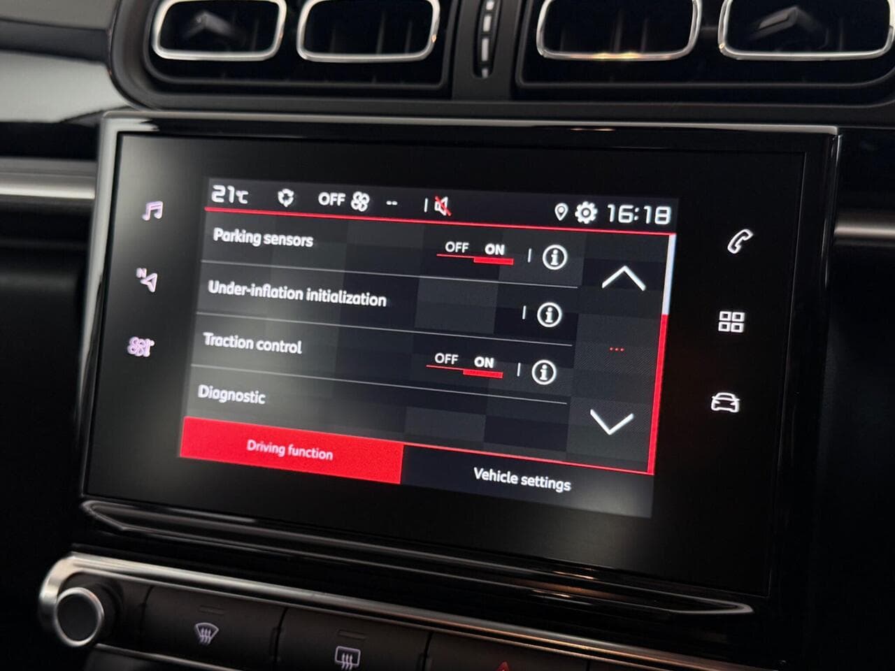 Citroen C3 thumbnail Infotainment System
