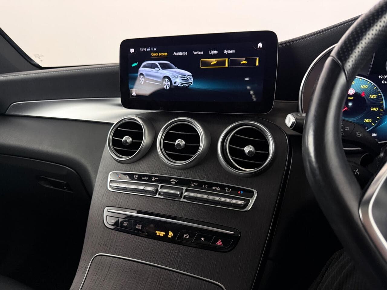 Mercedes-Benz GLC thumbnail Inconclusive
