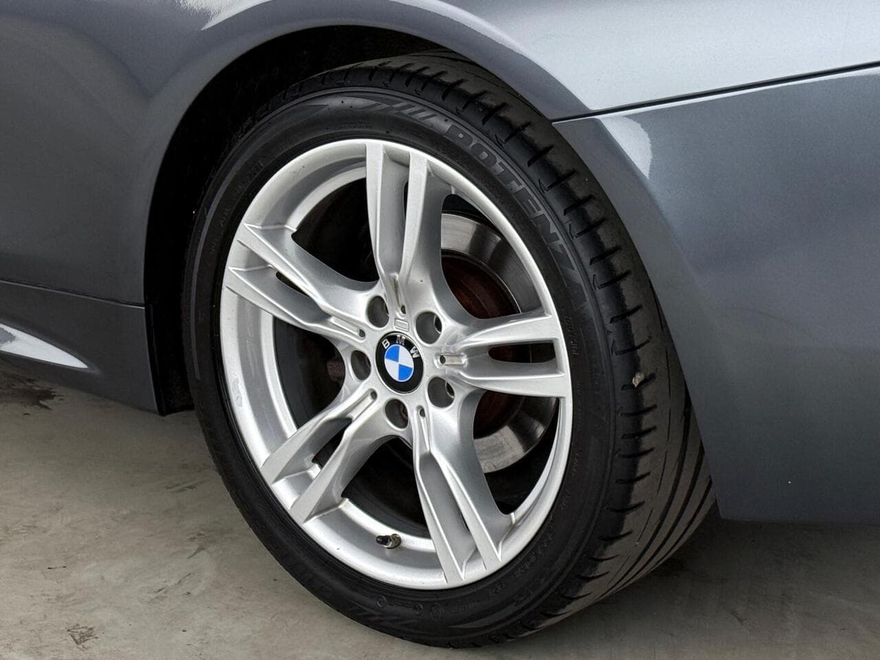 BMW 4 Series thumbnail Wheel