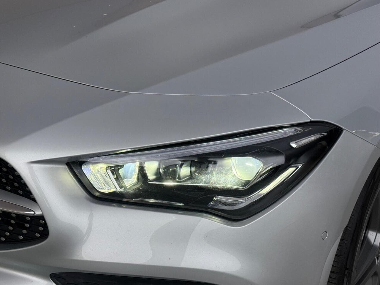 Mercedes-Benz CLA thumbnail Lights Front
