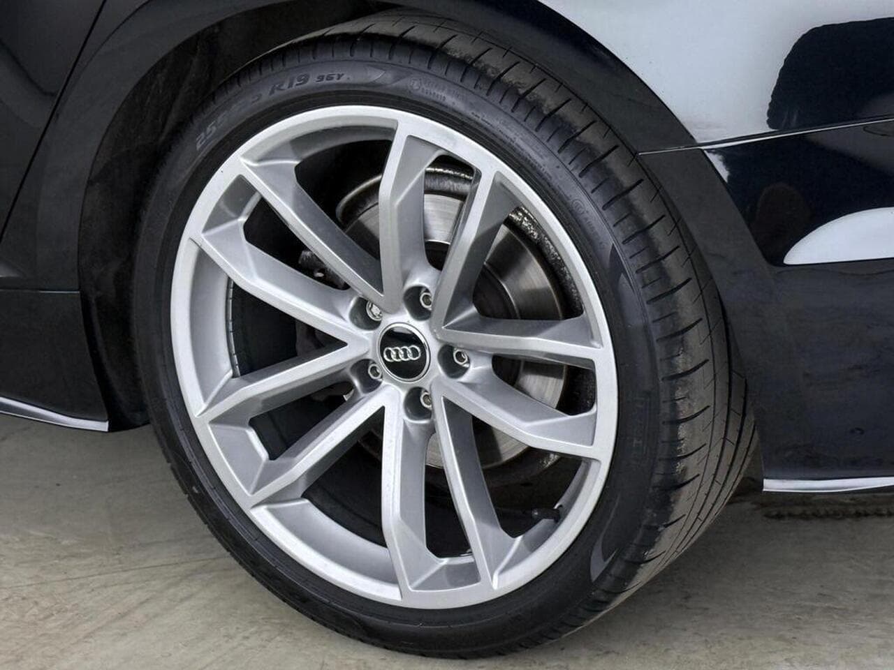 Audi A5 thumbnail Wheel