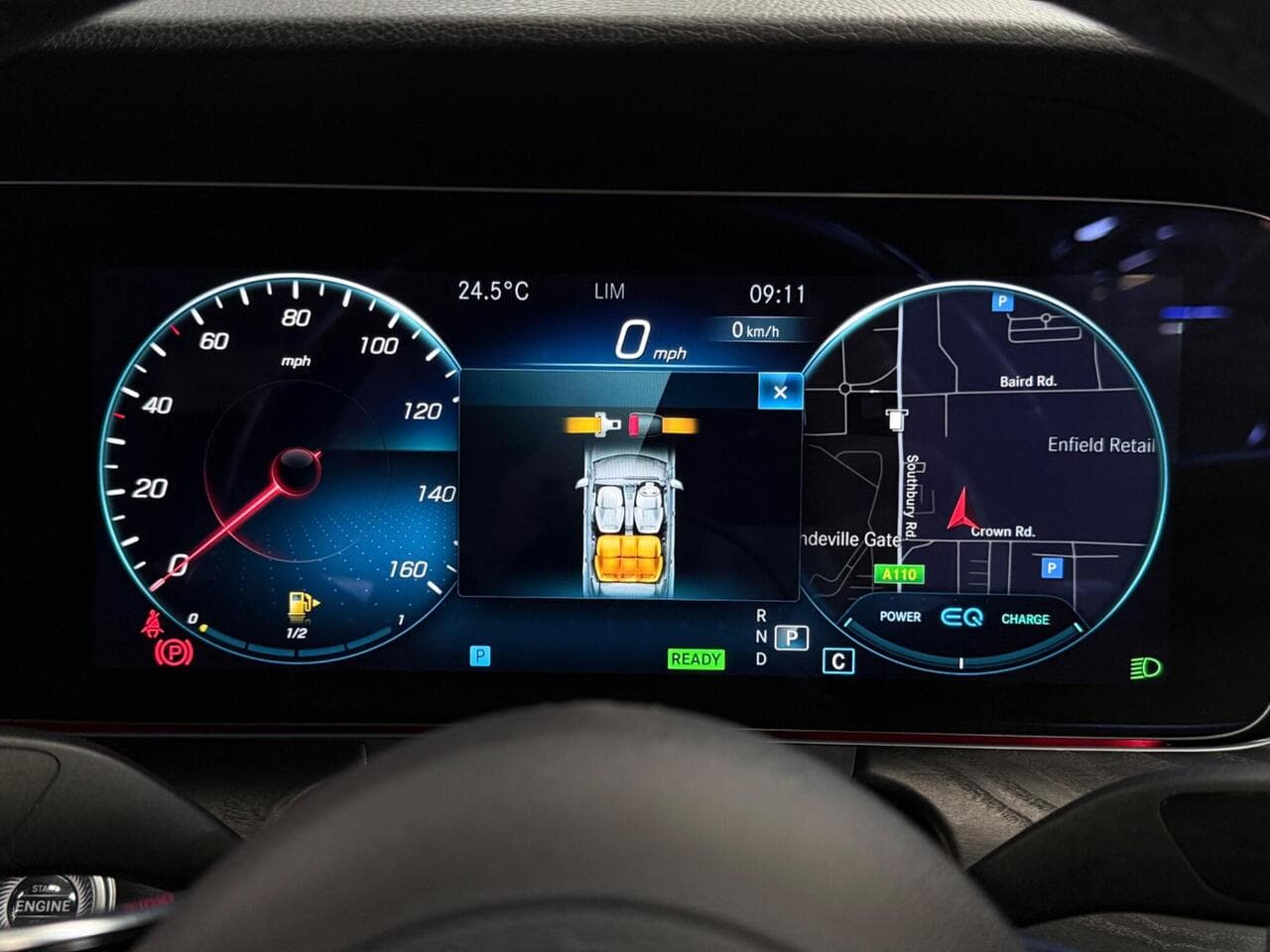 Mercedes-Benz E Class thumbnail Driver Instruments